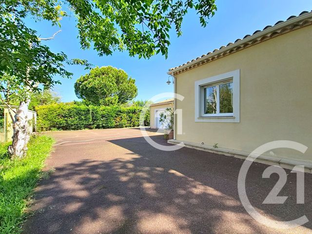 Maison &agrave; vendre - 7 pi&egrave;ces - 207 m2 - St Martin De Crau - 13 - PROVENCE-ALPES-COTE-D-AZUR