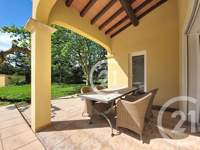 Maison &agrave; vendre - 7 pi&egrave;ces - 207 m2 - St Martin De Crau - 13 - PROVENCE-ALPES-COTE-D-AZUR