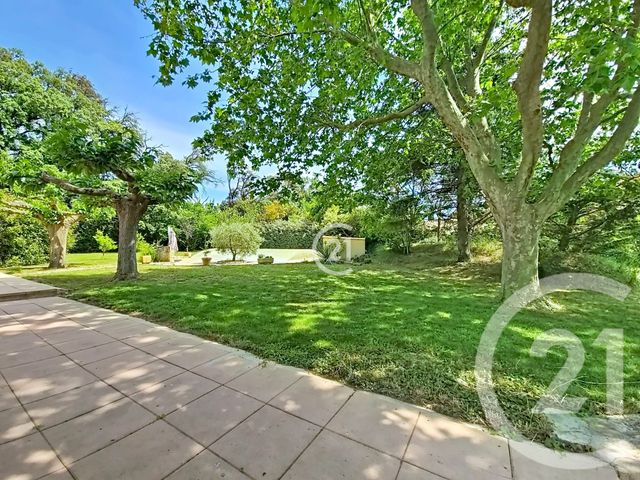 Maison &agrave; vendre - 7 pi&egrave;ces - 207 m2 - St Martin De Crau - 13 - PROVENCE-ALPES-COTE-D-AZUR