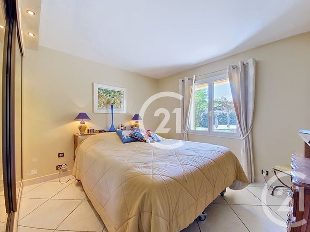 Maison &agrave; vendre - 7 pi&egrave;ces - 207 m2 - St Martin De Crau - 13 - PROVENCE-ALPES-COTE-D-AZUR