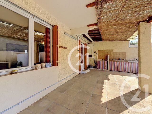 Maison &agrave; vendre - 5 pi&egrave;ces - 119,11 m2 - St Martin De Crau - 13 - PROVENCE-ALPES-COTE-D-AZUR