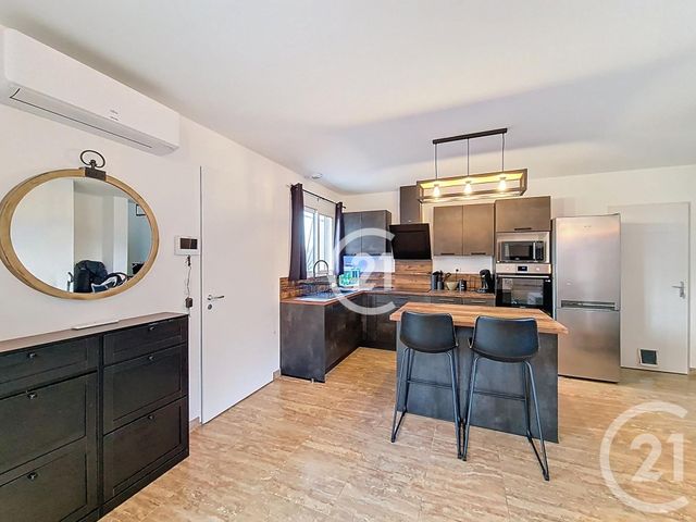 Maison &agrave; louer - 4 pi&egrave;ces - 81 m2 - Raphele Les Arles - 13 - PROVENCE-ALPES-COTE-D-AZUR