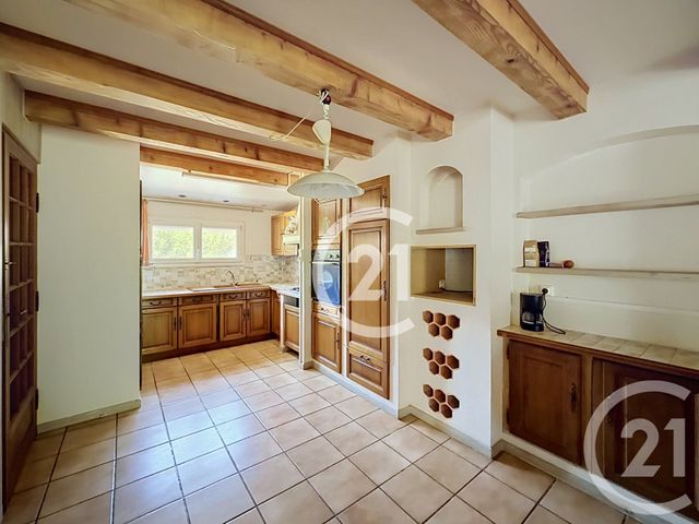 Maison &agrave; vendre - 5 pi&egrave;ces - 146,69 m2 - St Martin De Crau - 13 - PROVENCE-ALPES-COTE-D-AZUR