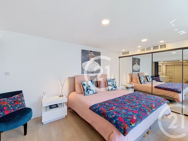 Appartement Loft &agrave; vendre - 4 pi&egrave;ces - 147,50 m2 - St Remy De Provence - 13 - PROVENCE-ALPES-COTE-D-AZUR