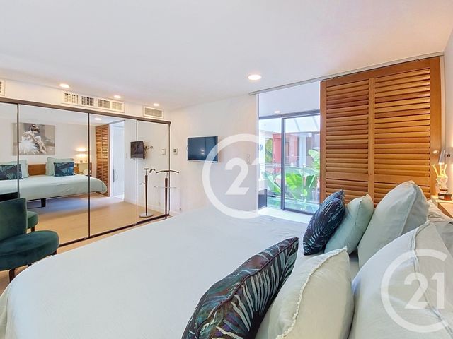 Appartement Loft &agrave; vendre - 4 pi&egrave;ces - 147,50 m2 - St Remy De Provence - 13 - PROVENCE-ALPES-COTE-D-AZUR