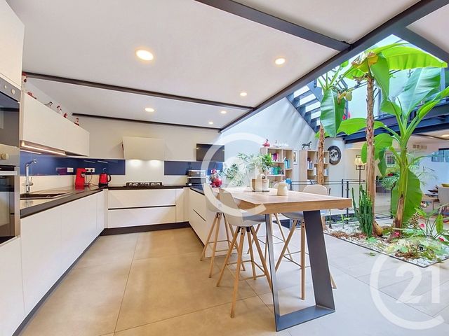 Appartement Loft &agrave; vendre - 4 pi&egrave;ces - 147,50 m2 - St Remy De Provence - 13 - PROVENCE-ALPES-COTE-D-AZUR