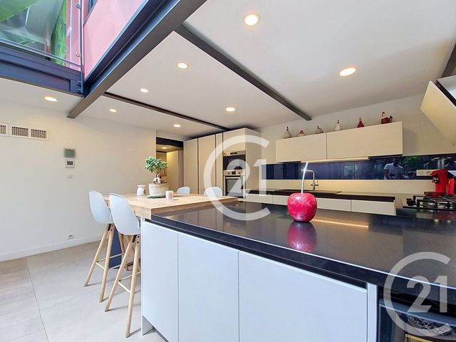 Appartement Loft &agrave; vendre - 4 pi&egrave;ces - 147,50 m2 - St Remy De Provence - 13 - PROVENCE-ALPES-COTE-D-AZUR