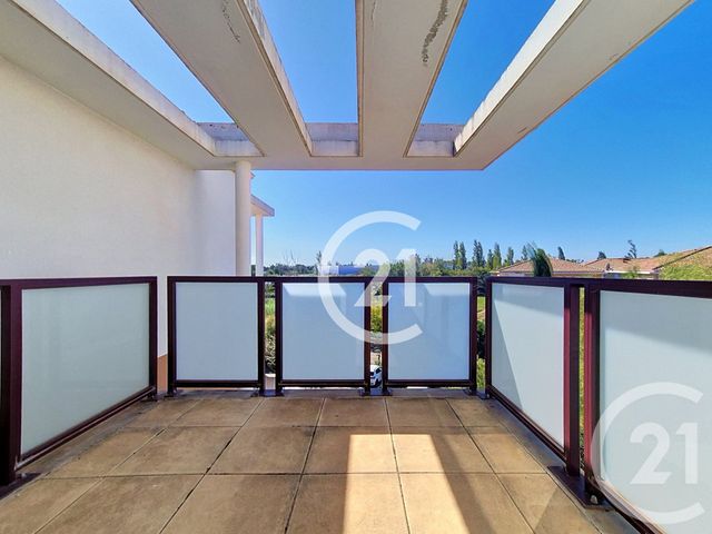 Appartement T4 &agrave; vendre - 5 pi&egrave;ces - 80 m2 - St Martin De Crau - 13 - PROVENCE-ALPES-COTE-D-AZUR