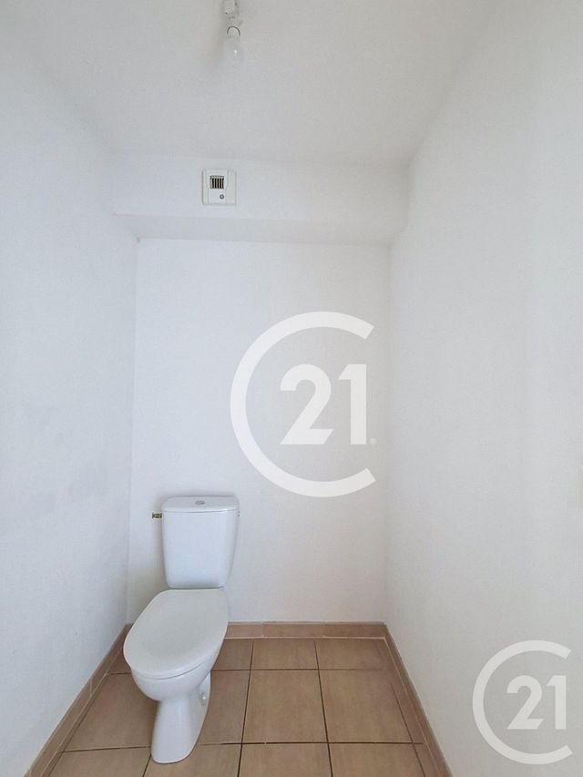 Appartement T4 &agrave; vendre - 5 pi&egrave;ces - 80 m2 - St Martin De Crau - 13 - PROVENCE-ALPES-COTE-D-AZUR