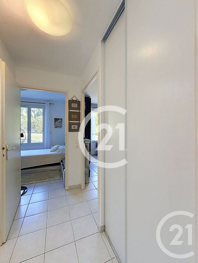 Appartement F3 &agrave; vendre - 3 pi&egrave;ces - 56,11 m2 - Paradou - 13 - PROVENCE-ALPES-COTE-D-AZUR