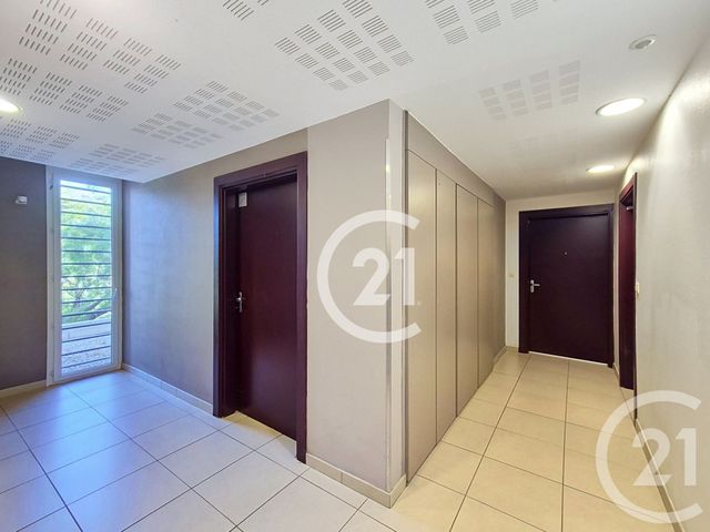 Appartement T3 &agrave; vendre - 3 pi&egrave;ces - 62,91 m2 - St Martin De Crau - 13 - PROVENCE-ALPES-COTE-D-AZUR