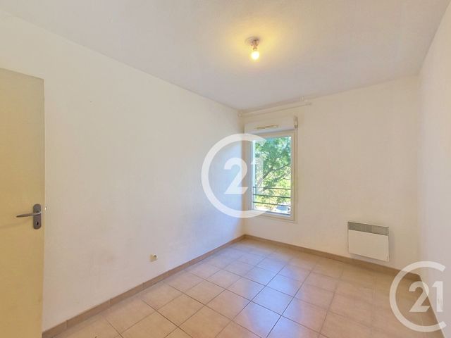 Appartement T3 &agrave; vendre - 3 pi&egrave;ces - 62,91 m2 - St Martin De Crau - 13 - PROVENCE-ALPES-COTE-D-AZUR