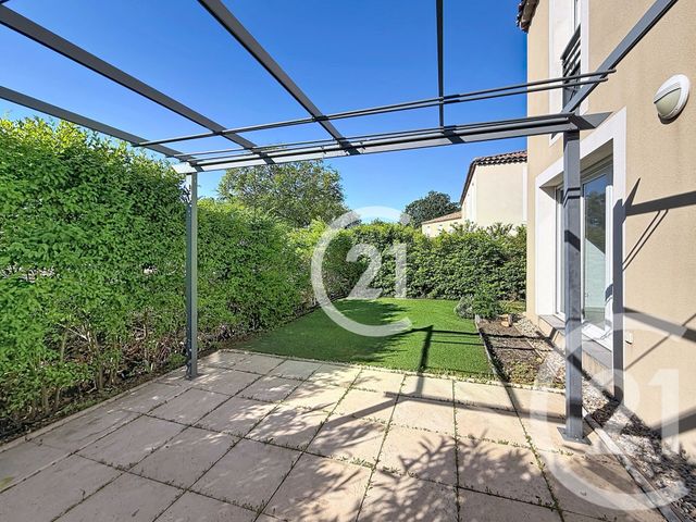Maison &agrave; vendre - 4 pi&egrave;ces - 90,24 m2 - St Martin De Crau - 13 - PROVENCE-ALPES-COTE-D-AZUR