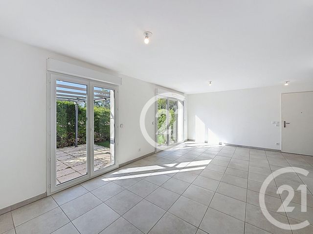 Maison &agrave; vendre - 4 pi&egrave;ces - 90,24 m2 - St Martin De Crau - 13 - PROVENCE-ALPES-COTE-D-AZUR