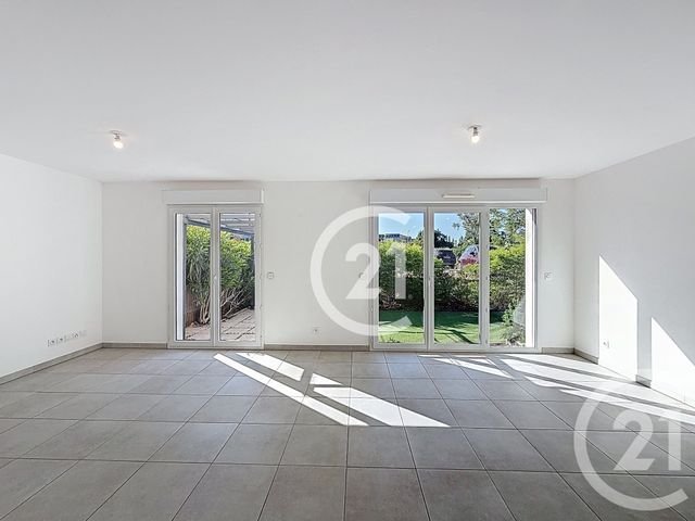Maison &agrave; vendre - 4 pi&egrave;ces - 90,24 m2 - St Martin De Crau - 13 - PROVENCE-ALPES-COTE-D-AZUR