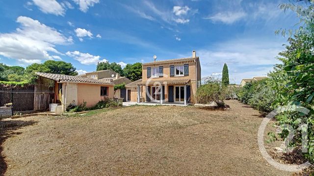Maison &agrave; louer - 4 pi&egrave;ces - 107,14 m2 - St Martin De Crau - 13 - PROVENCE-ALPES-COTE-D-AZUR
