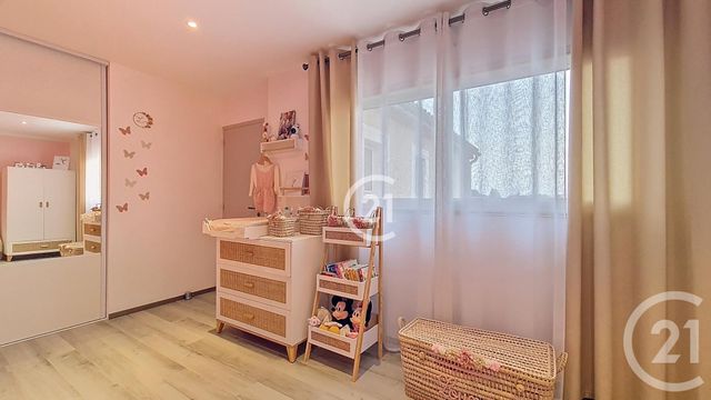Maison &agrave; vendre - 4 pi&egrave;ces - 98 m2 - St Gilles - 30 - LANGUEDOC-ROUSSILLON