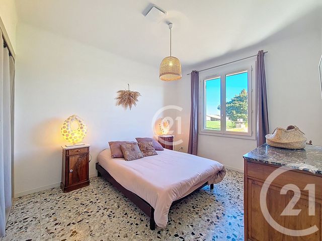 Maison à vendre - 8 pièces - 192,50 m2 - Moules - 13 - PROVENCE-ALPES-COTE-D-AZUR