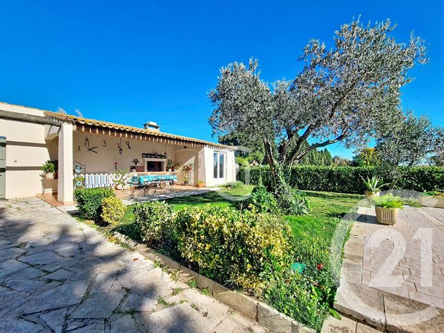 Maison à vendre - 8 pièces - 192,50 m2 - Moules - 13 - PROVENCE-ALPES-COTE-D-AZUR