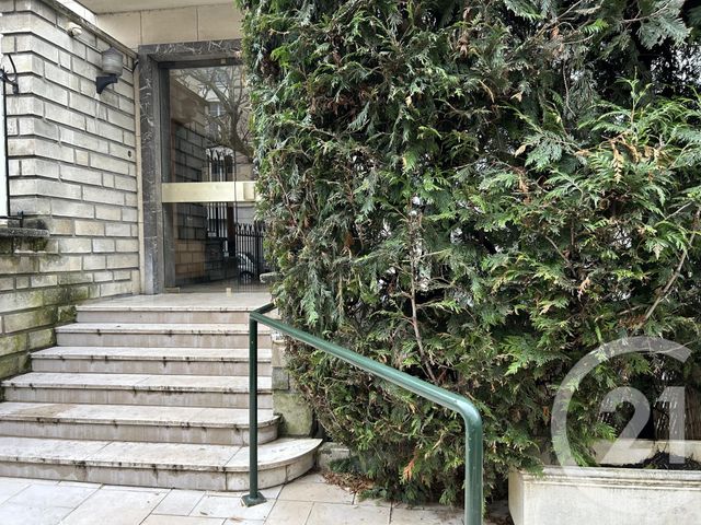 Appartement F3 à vendre - 3 pièces - 80 m2 - Montreuil - 93 - ILE-DE-FRANCE