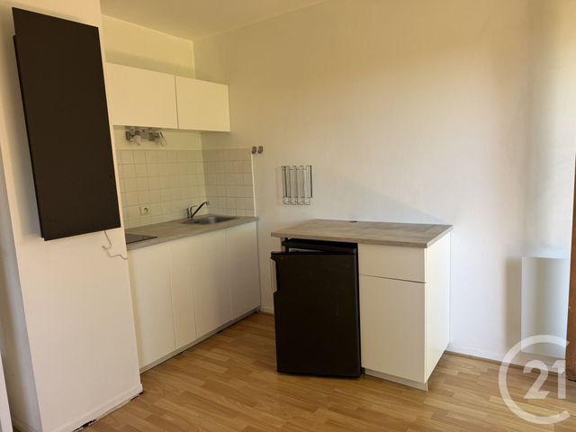 Appartement F1 &agrave; louer - 1 pi&egrave;ce - 27,08 m2 - Le Perreux Sur Marne - 94 - ILE-DE-FRANCE