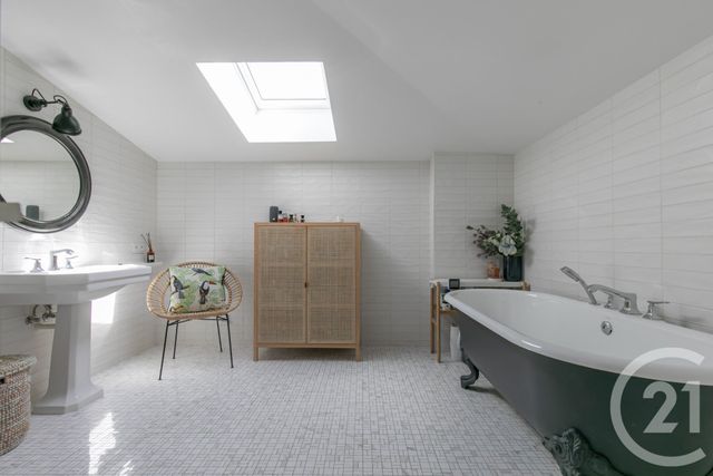 Maison &agrave; vendre - 7 pi&egrave;ces - 259,03 m2 - La Varenne St Hilaire - 94 - ILE-DE-FRANCE