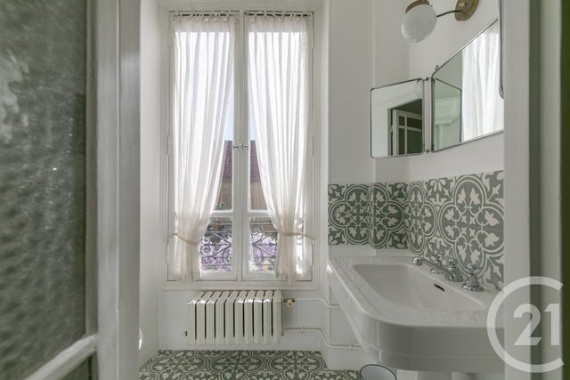 Maison &agrave; vendre - 7 pi&egrave;ces - 175,32 m2 - Fontenay Sous Bois - 94 - ILE-DE-FRANCE