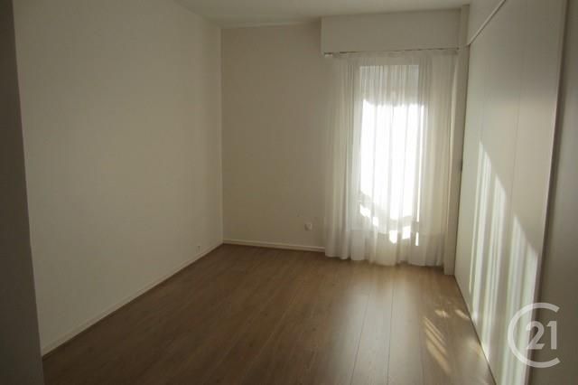 Appartement F3 &agrave; louer - 3 pi&egrave;ces - 65,25 m2 - Vincennes - 94 - ILE-DE-FRANCE