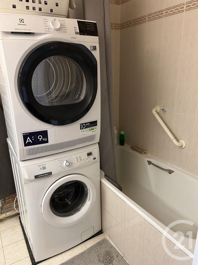 Appartement F3 &agrave; louer - 3 pi&egrave;ces - 65,25 m2 - Vincennes - 94 - ILE-DE-FRANCE