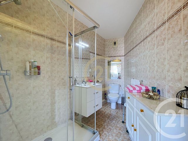 Appartement F4 &agrave; vendre - 4 pi&egrave;ces - 125 m2 - Cannes La Bocca - 06 - PROVENCE-ALPES-COTE-D-AZUR