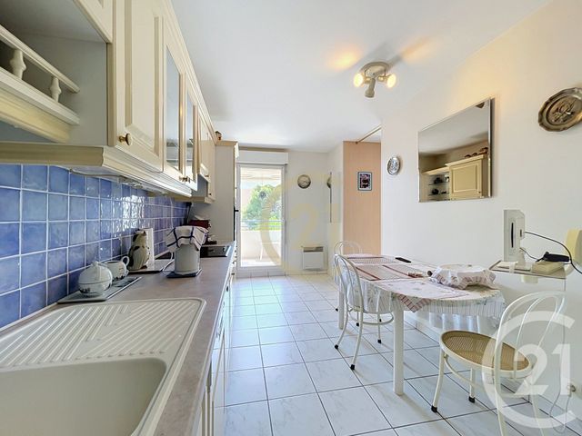 Appartement F4 &agrave; vendre - 4 pi&egrave;ces - 125 m2 - Cannes La Bocca - 06 - PROVENCE-ALPES-COTE-D-AZUR