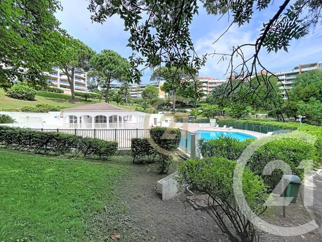 Appartement F4 &agrave; vendre - 4 pi&egrave;ces - 125 m2 - Cannes La Bocca - 06 - PROVENCE-ALPES-COTE-D-AZUR