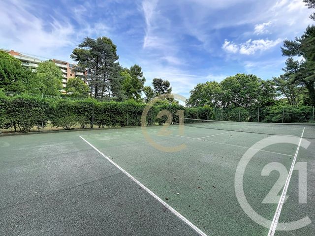 Appartement F4 &agrave; vendre - 4 pi&egrave;ces - 125 m2 - Cannes La Bocca - 06 - PROVENCE-ALPES-COTE-D-AZUR