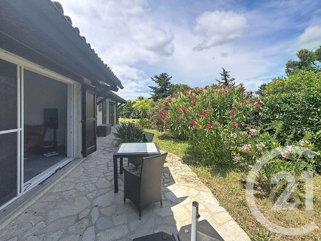 Maison &agrave; vendre - 4 pi&egrave;ces - 102 m2 - Cannes La Bocca - 06 - PROVENCE-ALPES-COTE-D-AZUR