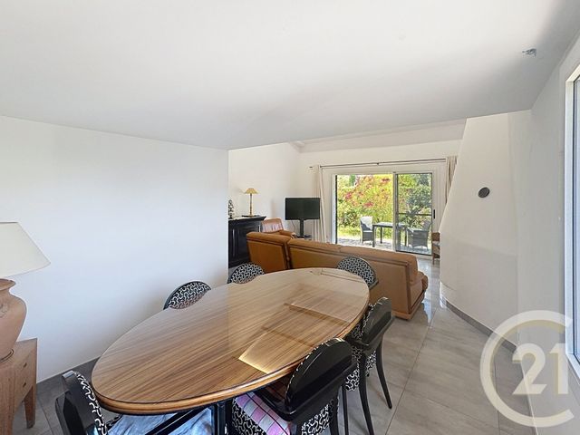 Maison &agrave; vendre - 4 pi&egrave;ces - 102 m2 - Cannes La Bocca - 06 - PROVENCE-ALPES-COTE-D-AZUR
