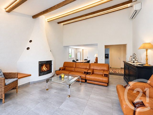 Maison &agrave; vendre - 4 pi&egrave;ces - 102 m2 - Cannes La Bocca - 06 - PROVENCE-ALPES-COTE-D-AZUR