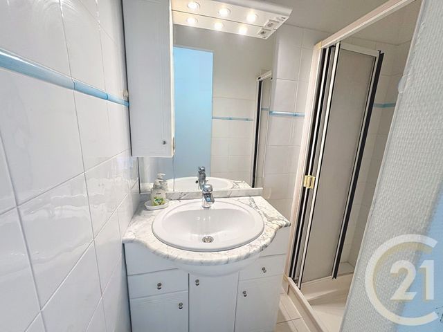 Maison &agrave; vendre - 4 pi&egrave;ces - 102 m2 - Cannes La Bocca - 06 - PROVENCE-ALPES-COTE-D-AZUR