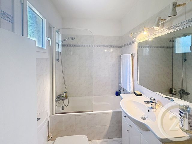 Maison &agrave; vendre - 4 pi&egrave;ces - 102 m2 - Cannes La Bocca - 06 - PROVENCE-ALPES-COTE-D-AZUR