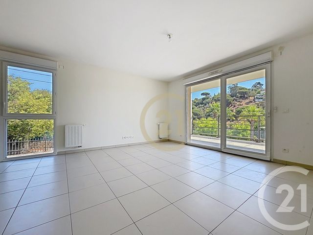 Appartement F2 &agrave; vendre - 2 pi&egrave;ces - 44,08 m2 - Cannes La Bocca - 06 - PROVENCE-ALPES-COTE-D-AZUR