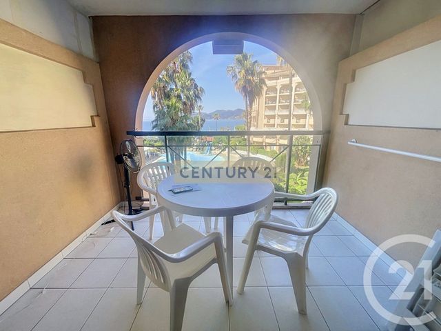 Appartement F1 &agrave; vendre - 1 pi&egrave;ce - 26,15 m2 - Cannes La Bocca - 06 - PROVENCE-ALPES-COTE-D-AZUR