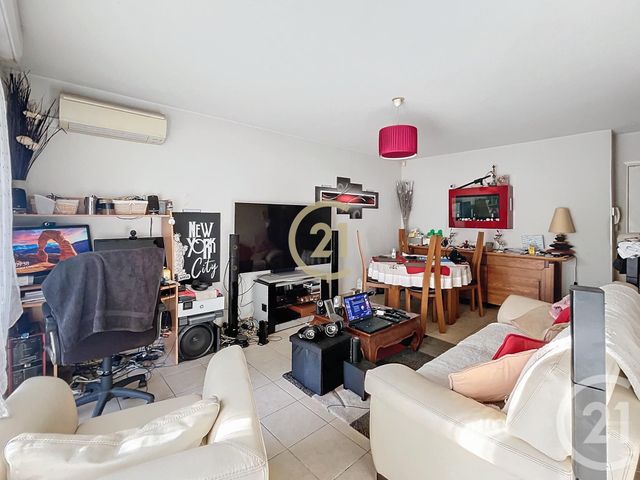 Appartement F2 à vendre - 2 pièces - 45,16 m2 - Cannes La Bocca - 06 - PROVENCE-ALPES-COTE-D-AZUR