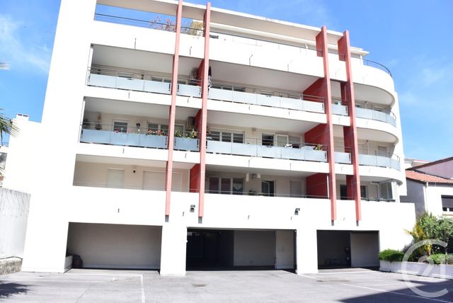 Appartement F2 à vendre - 2 pièces - 45,16 m2 - Cannes La Bocca - 06 - PROVENCE-ALPES-COTE-D-AZUR