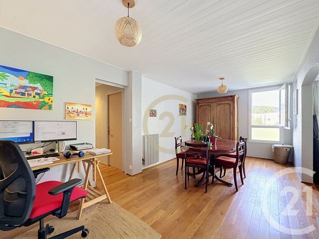 Appartement F6 &agrave; vendre - 6 pi&egrave;ces - 111,93 m2 - Cannes La Bocca - 06 - PROVENCE-ALPES-COTE-D-AZUR