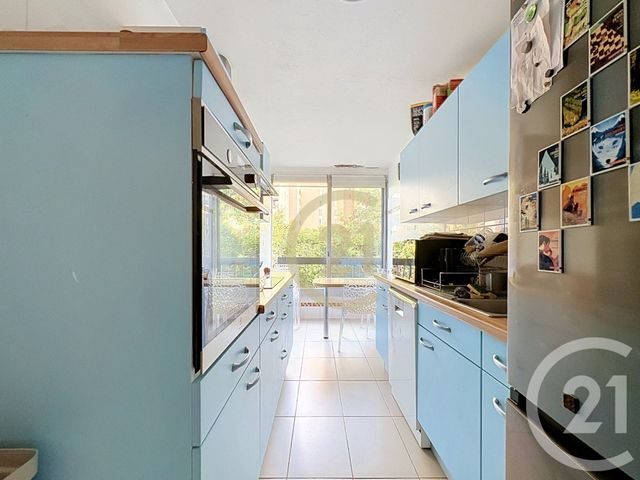 Appartement F6 &agrave; vendre - 6 pi&egrave;ces - 111,93 m2 - Cannes La Bocca - 06 - PROVENCE-ALPES-COTE-D-AZUR