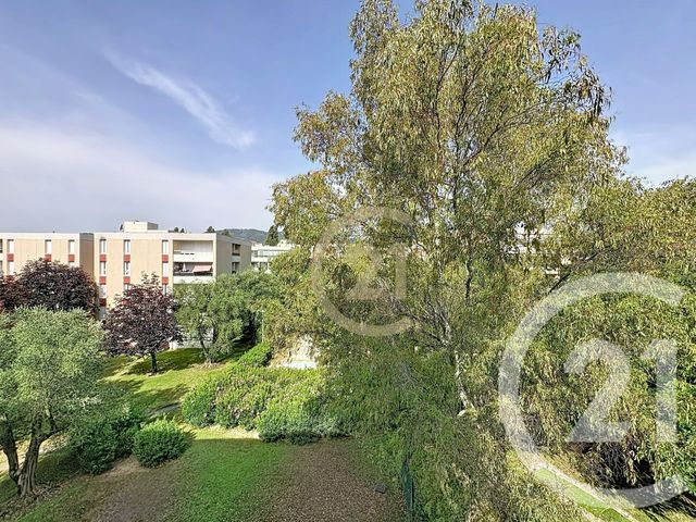 Appartement F6 &agrave; vendre - 6 pi&egrave;ces - 111,93 m2 - Cannes La Bocca - 06 - PROVENCE-ALPES-COTE-D-AZUR