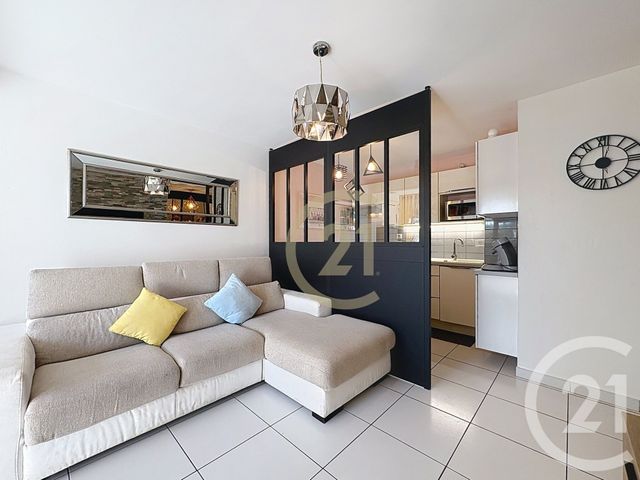 Appartement &agrave; vendre - 2 pi&egrave;ces - 39,23 m2 - Cannes La Bocca - 06 - PROVENCE-ALPES-COTE-D-AZUR