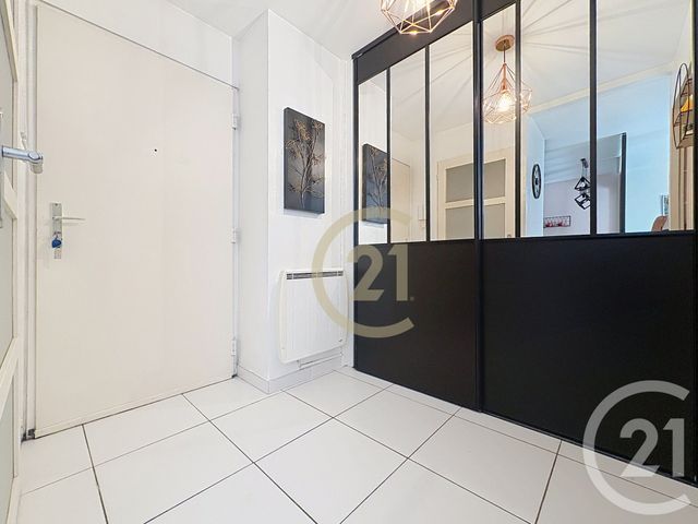 Appartement &agrave; vendre - 2 pi&egrave;ces - 39,23 m2 - Cannes La Bocca - 06 - PROVENCE-ALPES-COTE-D-AZUR