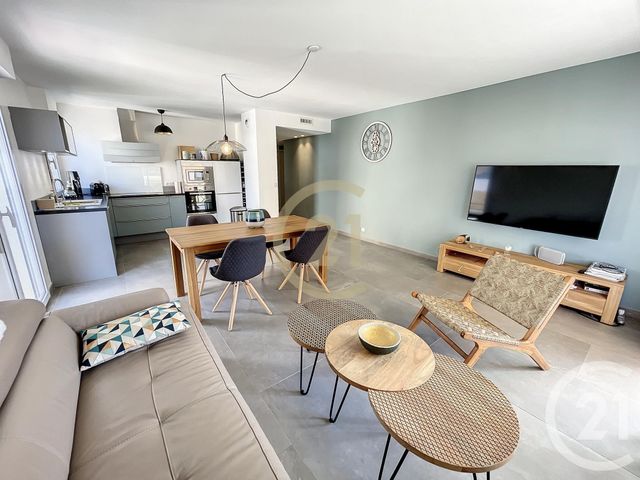 Appartement F3 à vendre - 3 pièces - 62,37 m2 - Cannes La Bocca - 06 - PROVENCE-ALPES-COTE-D-AZUR