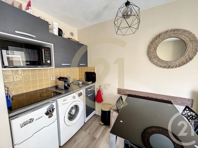 Appartement &agrave; vendre - 2 pi&egrave;ces - 30,17 m2 - Cannes La Bocca - 06 - PROVENCE-ALPES-COTE-D-AZUR