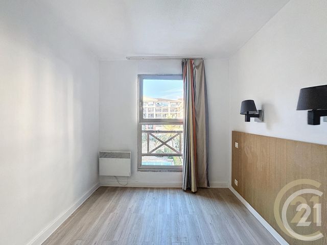 Appartement F2 à vendre - 2 pièces - 26,74 m2 - Cannes La Bocca - 06 - PROVENCE-ALPES-COTE-D-AZUR